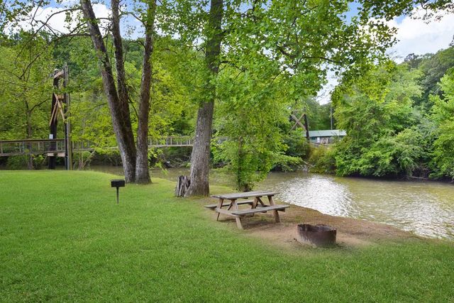 121 Orbit Lane, Ellijay, GA 30540