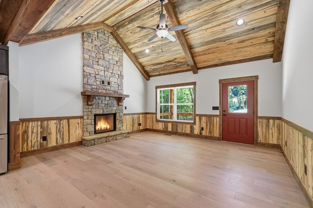 121 Orbit Lane, Ellijay, GA 30540