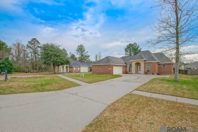 12600 Woodland Hill Rd, Denham Springs, LA 70706