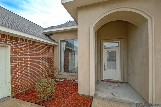 12600 Woodland Hill Rd, Denham Springs, LA 70706