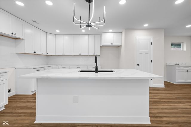 4840 Crestview Avenue, Indianapolis, IN 46205