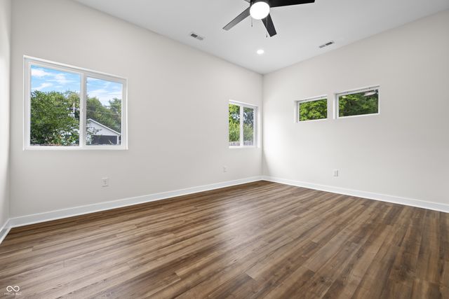 4840 Crestview Avenue, Indianapolis, IN 46205
