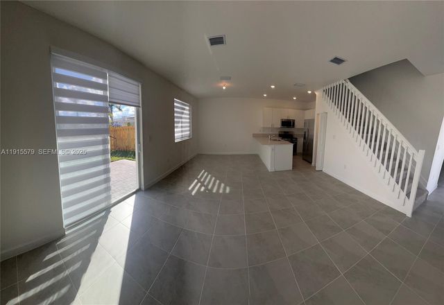 1455 SE 6th terrace, Homestead, FL 33034