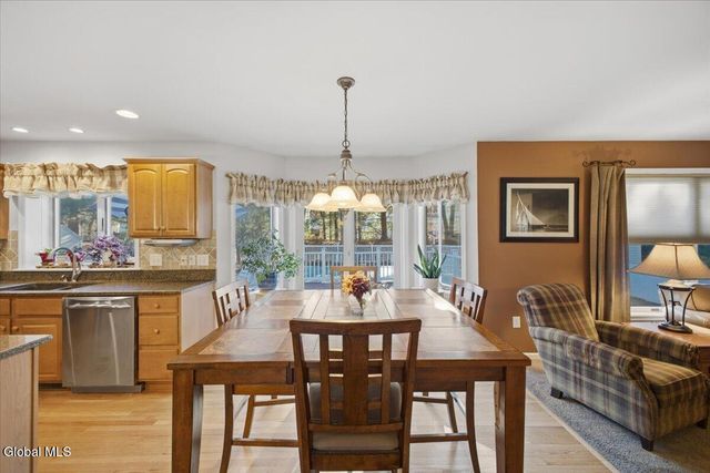 8015 Gregory Lane, Guilderland, NY 12303