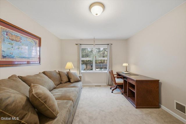 8015 Gregory Lane, Guilderland, NY 12303