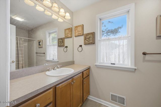 8015 Gregory Lane, Guilderland, NY 12303
