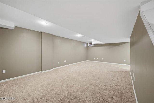 8015 Gregory Lane, Guilderland, NY 12303