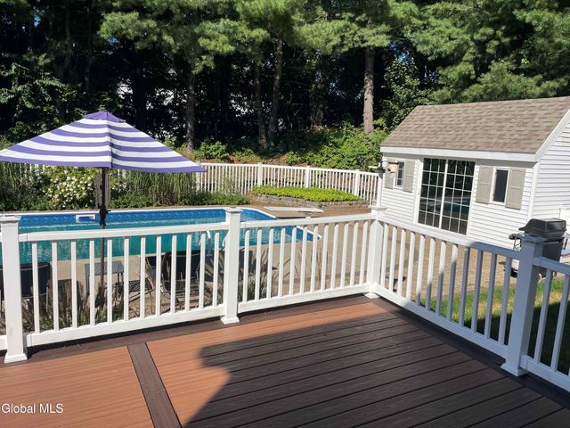 8015 Gregory Lane, Guilderland, NY 12303