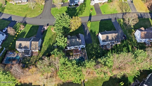 8015 Gregory Lane, Guilderland, NY 12303