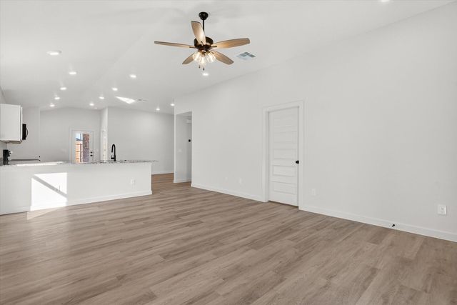 6312 Virginia Avenue, Lubbock, TX 79407