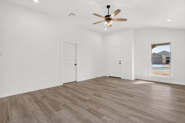 6312 Virginia Avenue, Lubbock, TX 79407