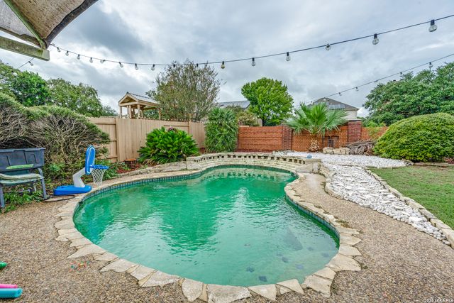 1672 OSAGE AVE, Schertz, TX 78154