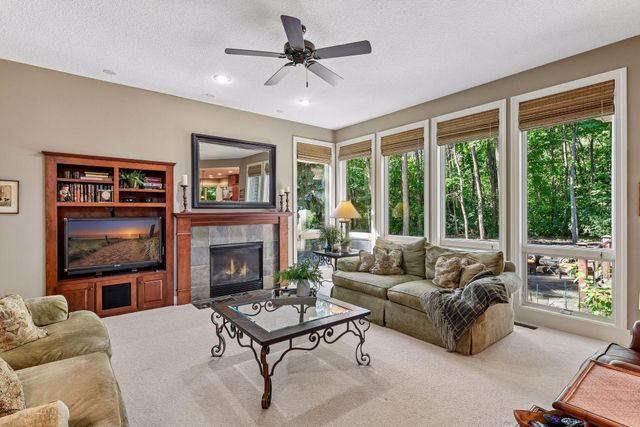 9260 Red Oak Drive, Victoria, MN 55386