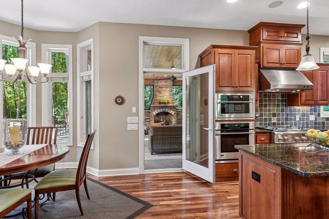 9260 Red Oak Drive, Victoria, MN 55386