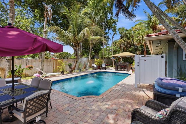 3000 Sherwood Boulevard, Delray Beach, FL 33445