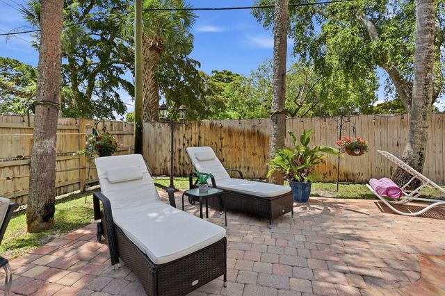 3000 Sherwood Boulevard, Delray Beach, FL 33445