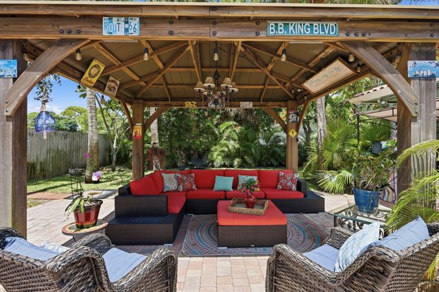 3000 Sherwood Boulevard, Delray Beach, FL 33445