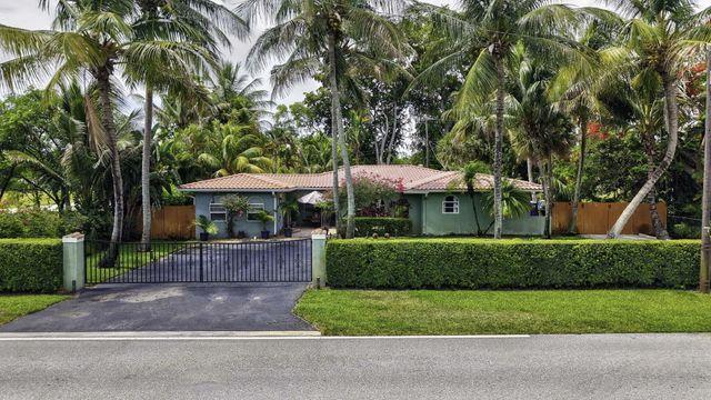 3000 Sherwood Boulevard, Delray Beach, FL 33445