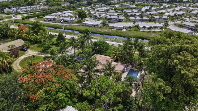 3000 Sherwood Boulevard, Delray Beach, FL 33445