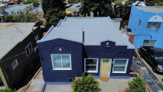3027 Maxwell Ave, Oakland, CA 94619