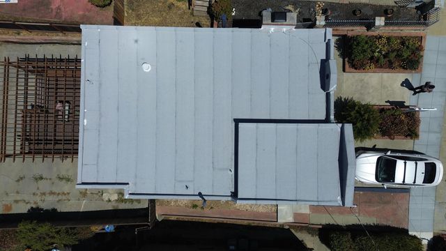 3027 Maxwell Ave, Oakland, CA 94619