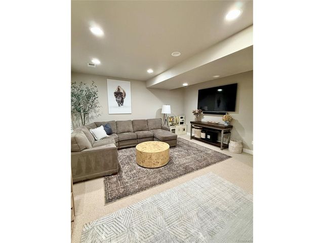 2115 S Sherman St, Denver, CO 80210