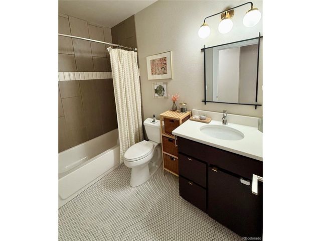 2115 S Sherman St, Denver, CO 80210