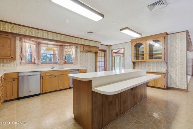 318 Crossbow Drive, New Iberia, LA 70563