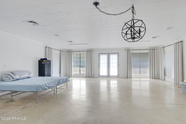 318 Crossbow Drive, New Iberia, LA 70563