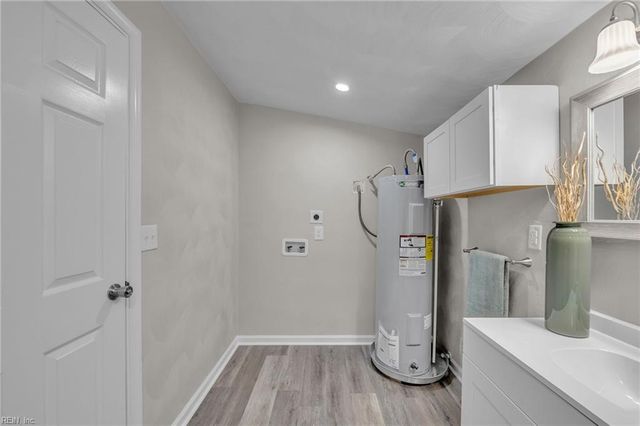 34 Pollux CIR W, Portsmouth, VA 23701