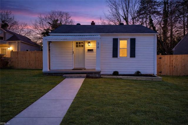 34 Pollux CIR W, Portsmouth, VA 23701