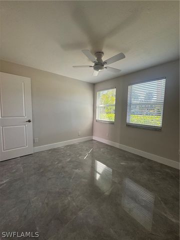 637 12th AVE S 637, Naples, FL 34102