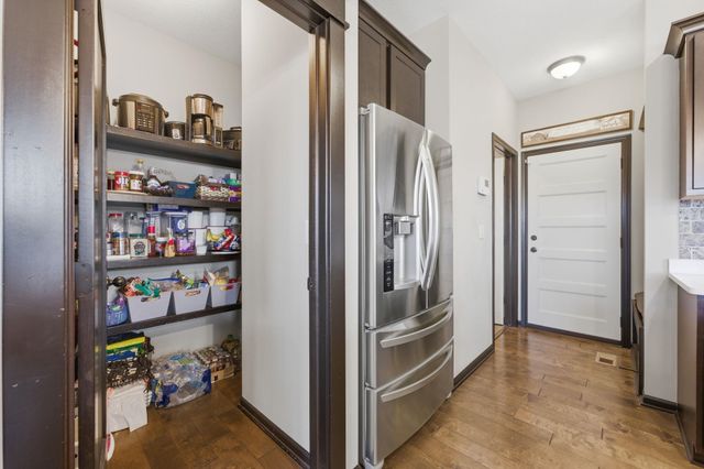 3301 N Emerson St, Derby, KS 67037