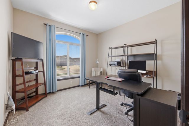 3301 N Emerson St, Derby, KS 67037