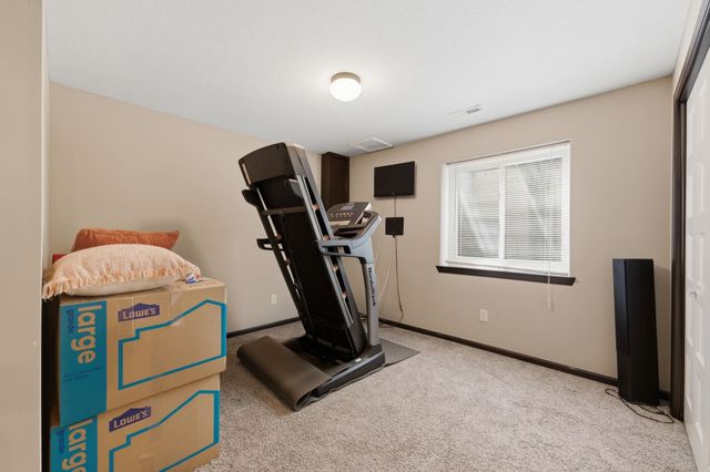 3301 N Emerson St, Derby, KS 67037