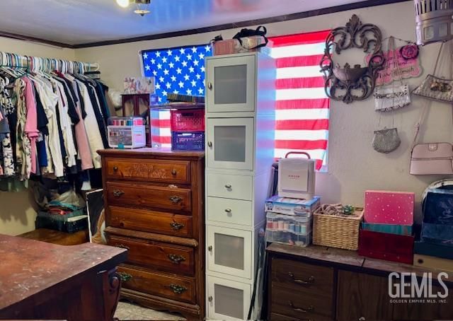 330 Philippine Street, Taft, CA 93268