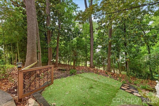 7300 Quail Hill Road, Charlotte, NC 28210