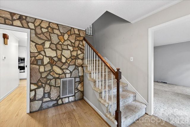 7300 Quail Hill Road, Charlotte, NC 28210
