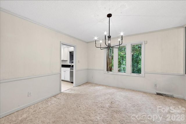 7300 Quail Hill Road, Charlotte, NC 28210