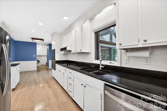 7300 Quail Hill Road, Charlotte, NC 28210