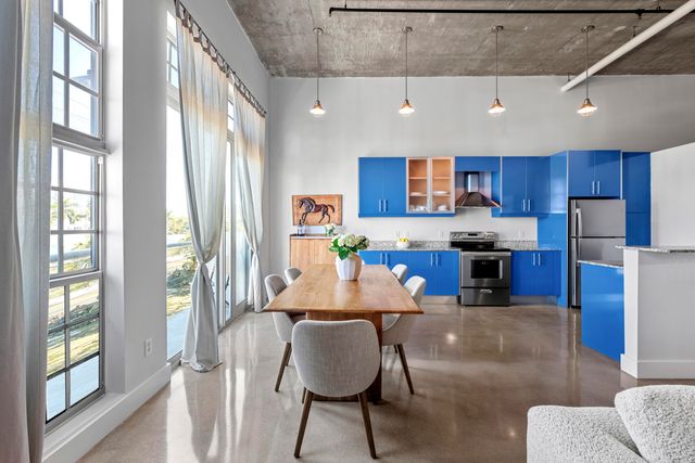 185 NE 4th Avenue 208, Delray Beach, FL 33483