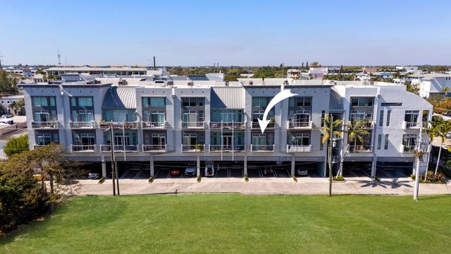 185 NE 4th Avenue 208, Delray Beach, FL 33483