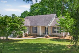 5696 Edgmon Road, Ooltewah, TN 37363