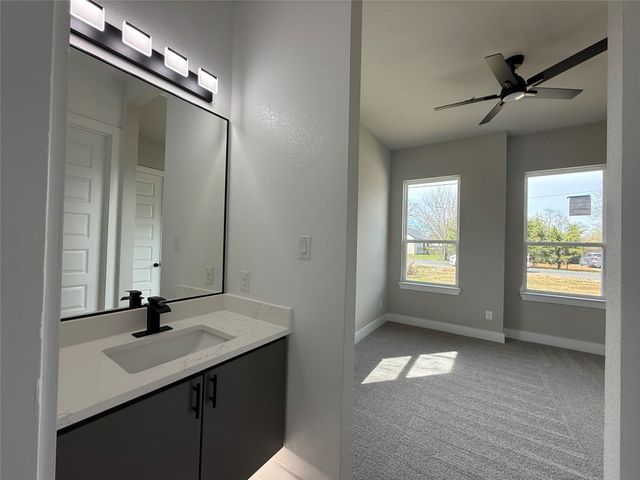 3322 Springview Avenue, Dallas, TX 75216