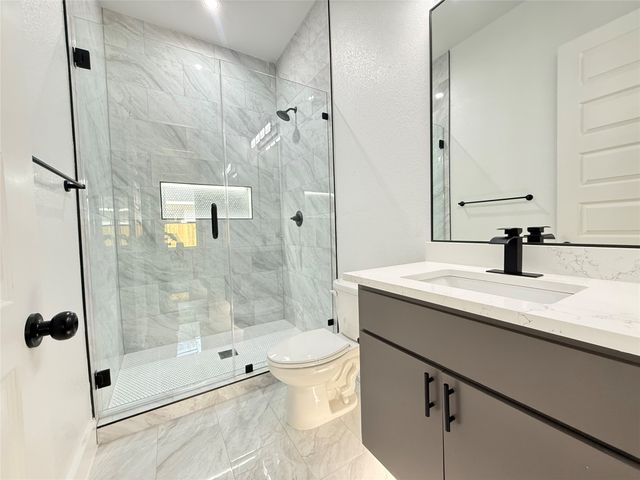 3322 Springview Avenue, Dallas, TX 75216