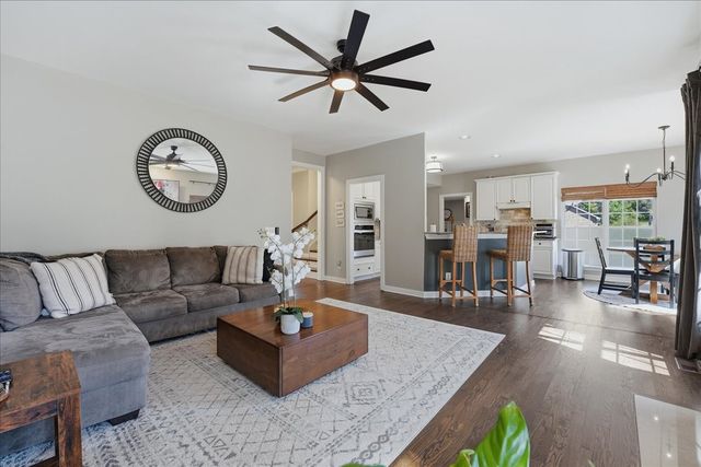 1001 Crimson Clover Dr, Brentwood, TN 37027