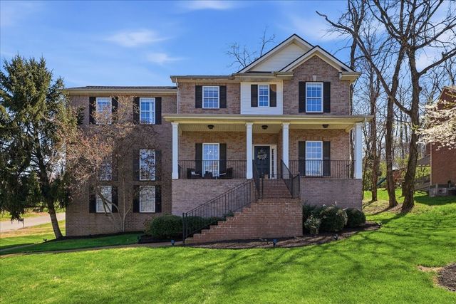 1001 Crimson Clover Dr, Brentwood, TN 37027
