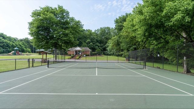 1001 Crimson Clover Dr, Brentwood, TN 37027