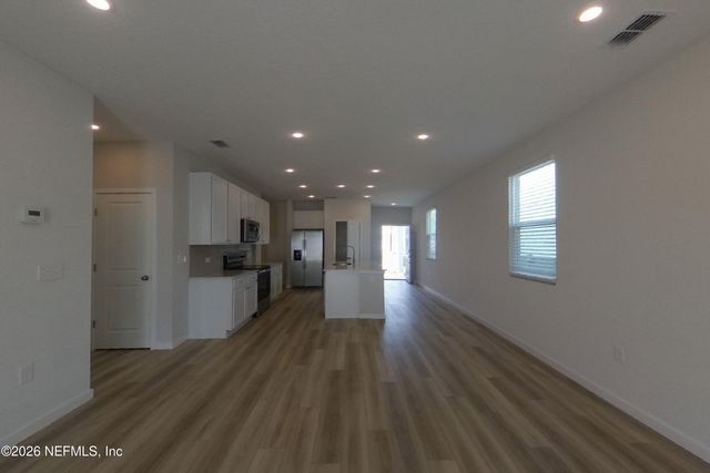 64 BRAZIL NUT Circle, Jacksonville, FL 32218