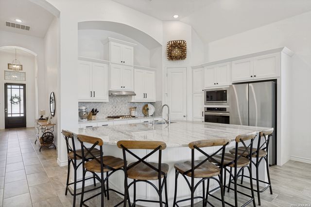 183 Cimarron Creek, Boerne, TX 78006